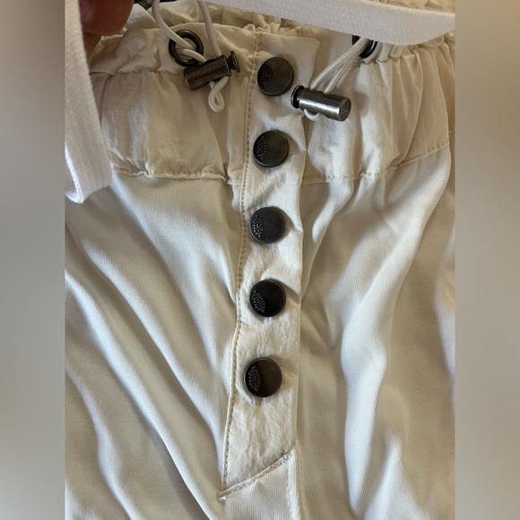 NWOT FP Movement Wide leg Spacial pants size medium - Picture 4 of 6